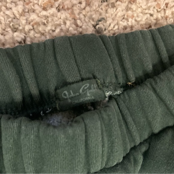 Brandy Melville Green Sweatpants - Picture 5 of 7